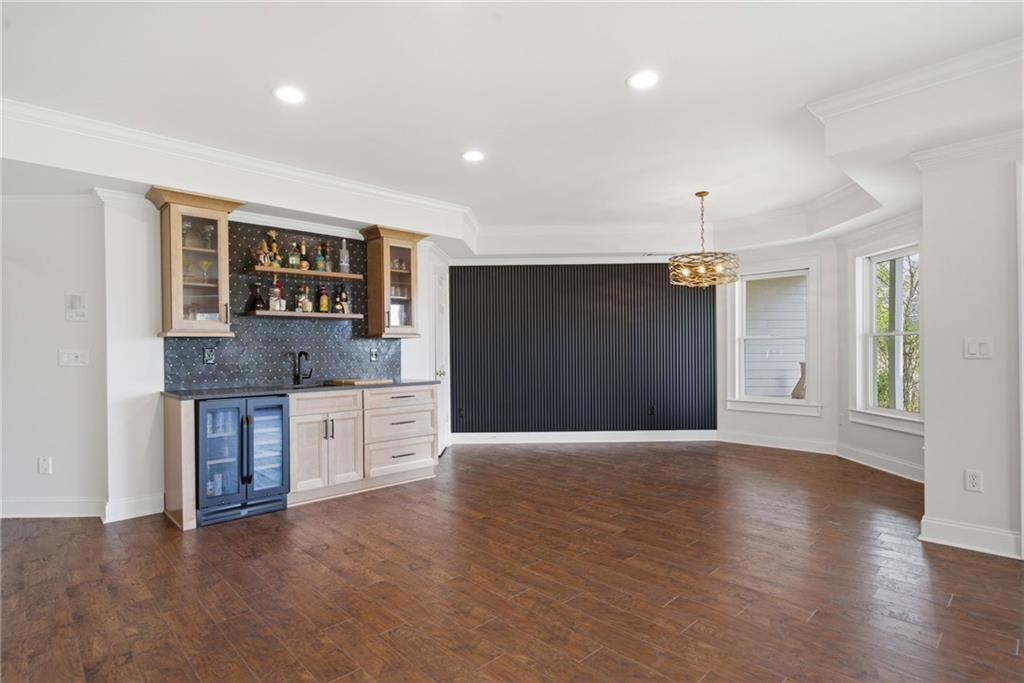 Dawsonville, Georgia, 30534, United States, 4 Bedrooms Bedrooms, ,6 BathroomsBathrooms,Residential,For Sale,2036559