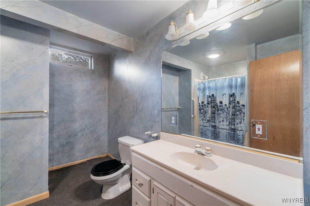 Lewiston, New York, 14092, United States, 3 Bedrooms Bedrooms, ,4 BathroomsBathrooms,Residential,For Sale,1937436