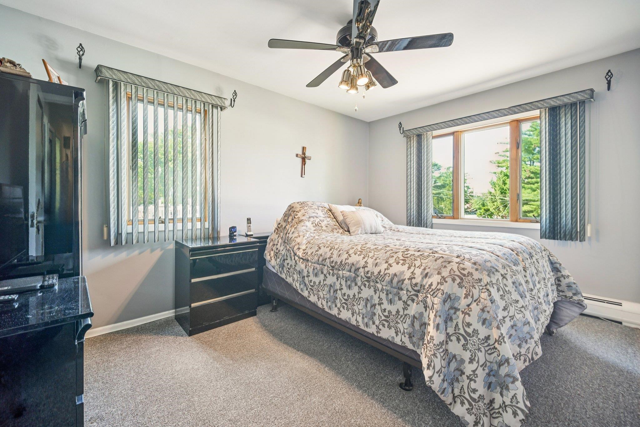 Little Ferry, New Jersey, 07643, United States, 4 Bedrooms Bedrooms, ,2 BathroomsBathrooms,Residential,For Sale,1922768