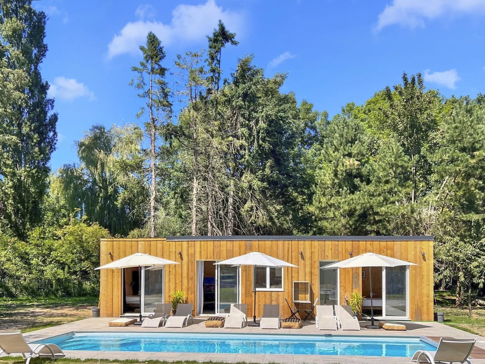 Trouville-sur-Mer, Normandy, 14360, FR, 7 Bedrooms Bedrooms, ,9 BathroomsBathrooms,Residential,For Sale,1672697