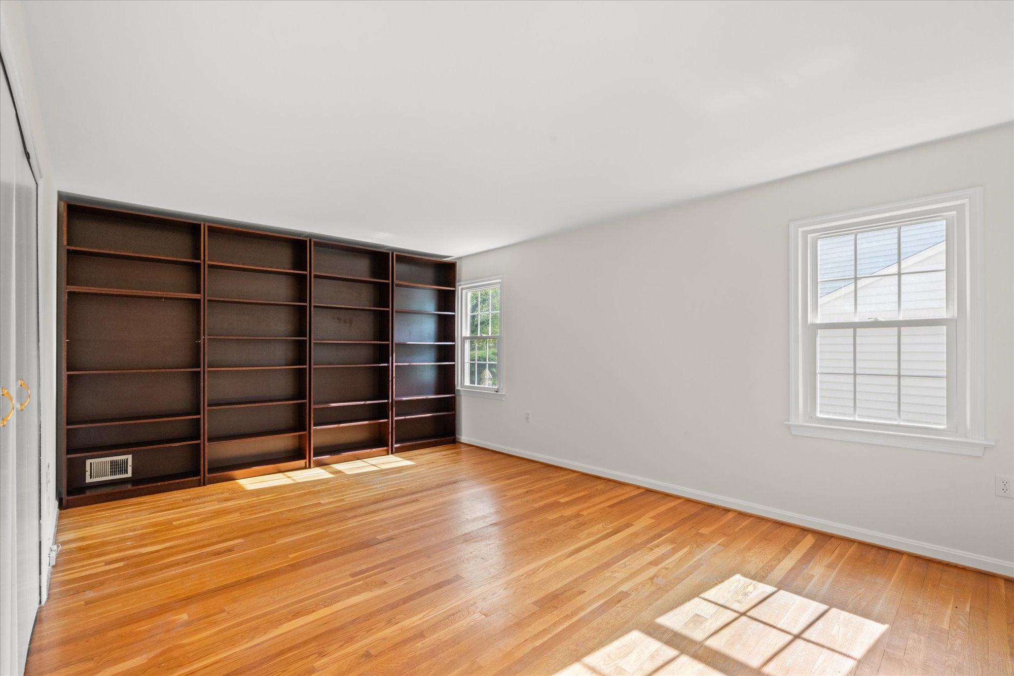  6212 Nethercombe Court, Mclean, VA, 22101 - 物件實景