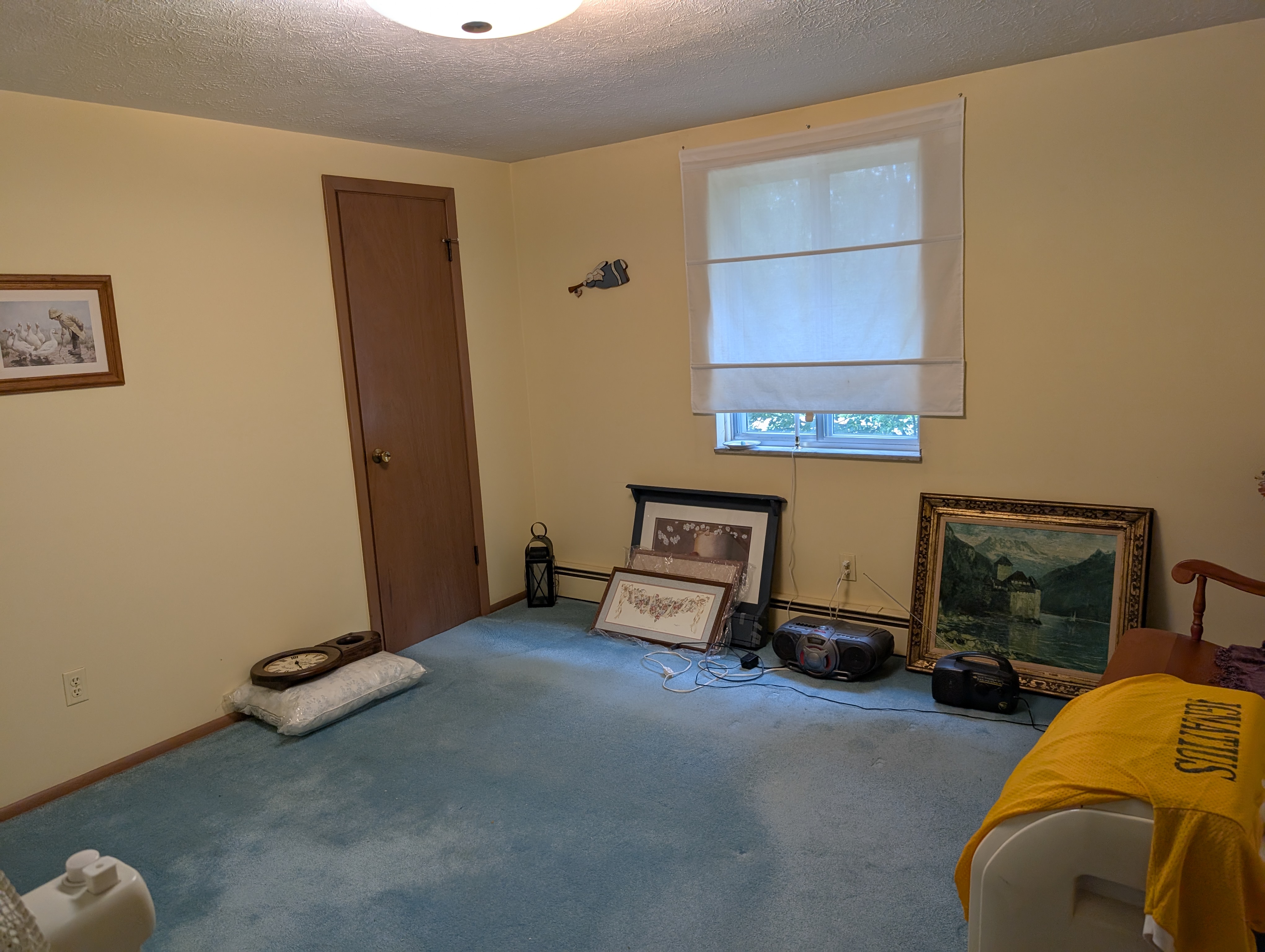 Westlake, Ohio, 44145, United States, 5 Bedrooms Bedrooms, ,3 BathroomsBathrooms,Residential,For Sale,1975327