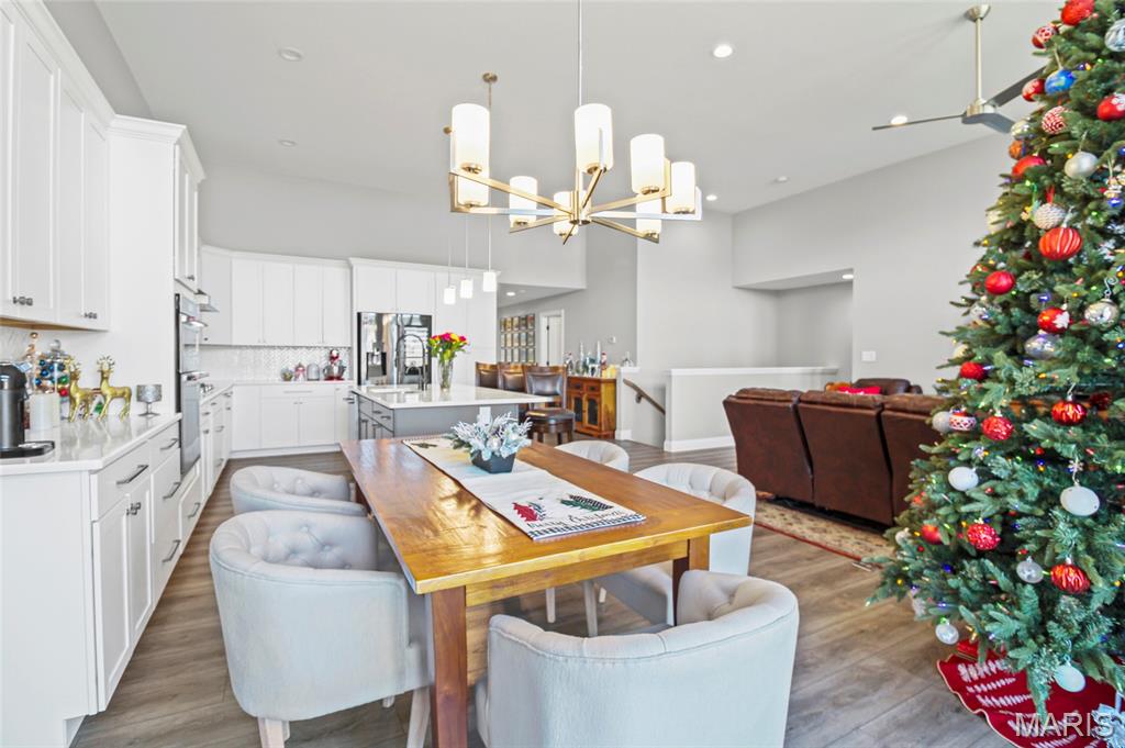 St Charles, Missouri, 63301, United States, 3 Bedrooms Bedrooms, ,2 BathroomsBathrooms,Residential,For Sale,1997287