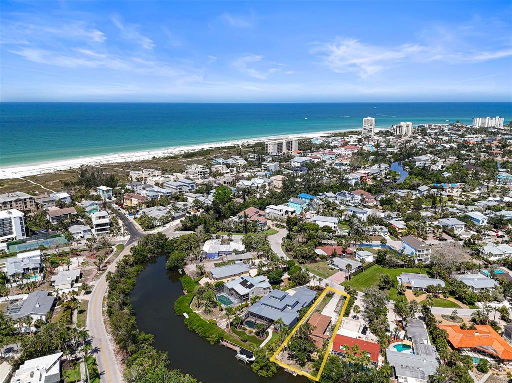 Sarasota, Florida, 34242, United States, 2 Bedrooms Bedrooms, ,2 BathroomsBathrooms,Residential,For Sale,1837643
