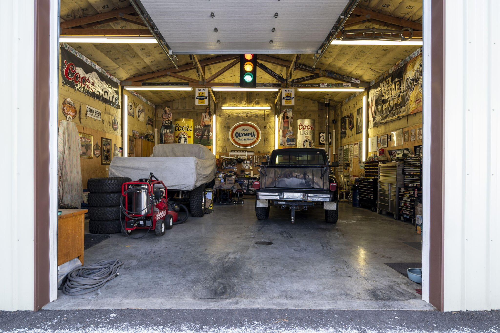 La Pine, Oregon, 97739, United States, 3 Bedrooms Bedrooms, ,2 BathroomsBathrooms,Residential,For Sale,1983422