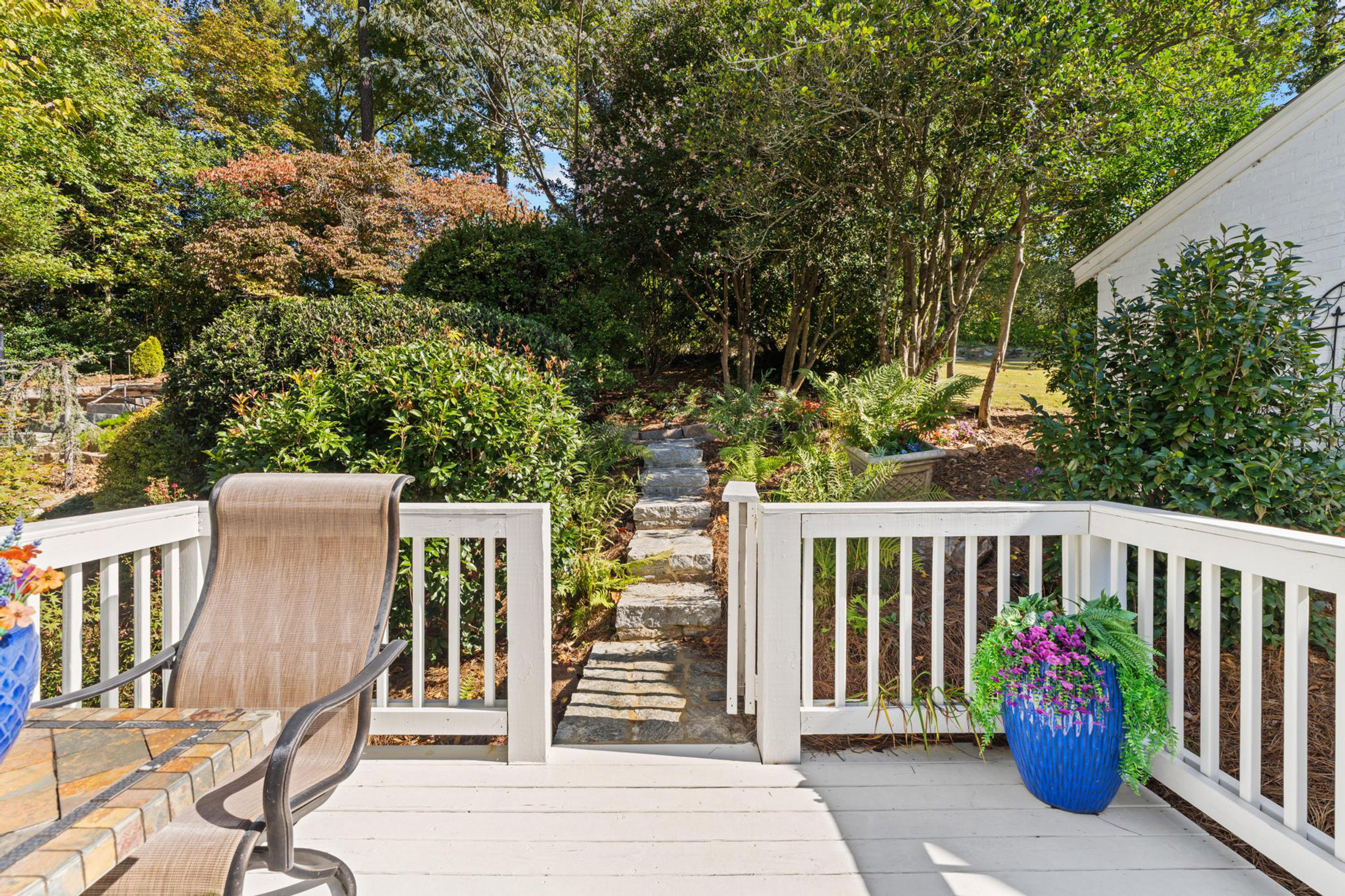  Preserved Character, Modern Comfort and Breathtaking Outdoor Living - 物件實景