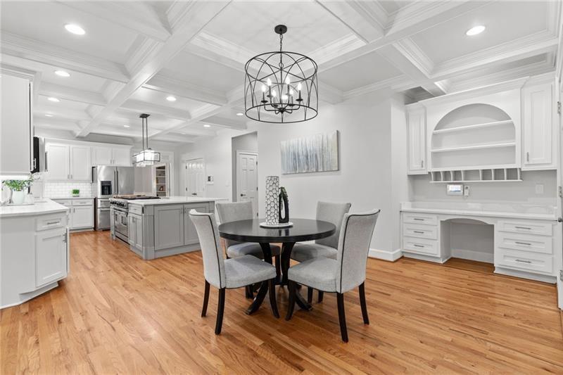 Buford, Georgia, 30518, United States, 6 Bedrooms Bedrooms, ,5 BathroomsBathrooms,Residential,For Sale,1976033