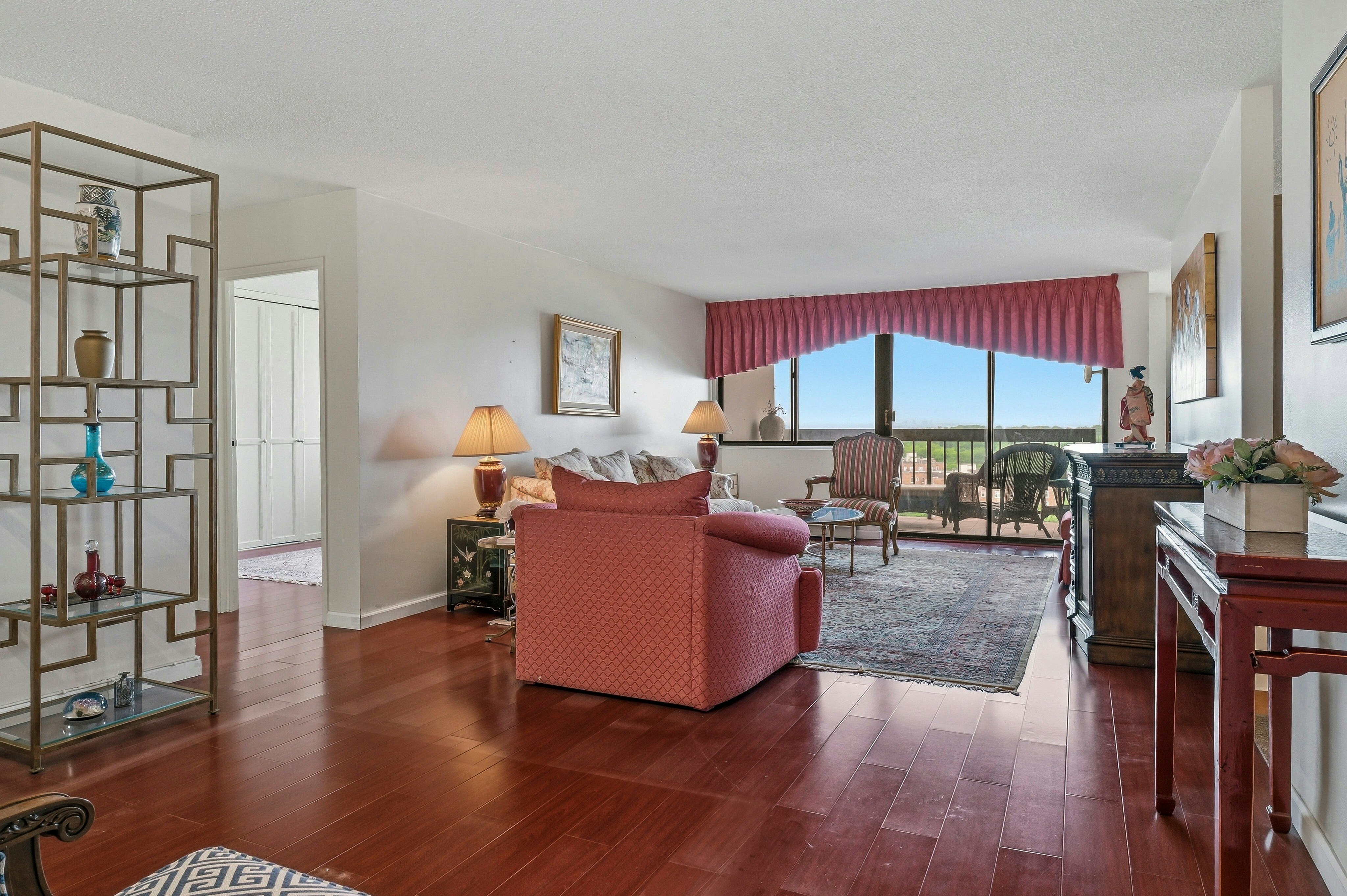  2 Bay Club Drive, Bayside, NY 11360 - 物件實景