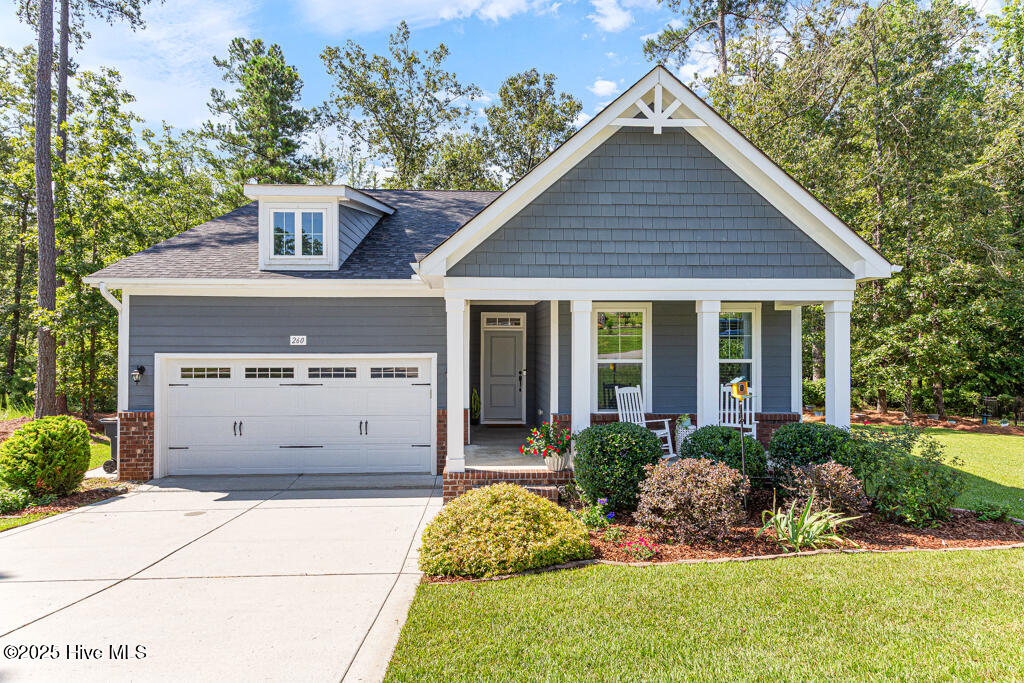 Whispering Pines, North Carolina, 28327, United States, 4 Bedrooms Bedrooms, ,3 BathroomsBathrooms,Residential,For Sale,1897233