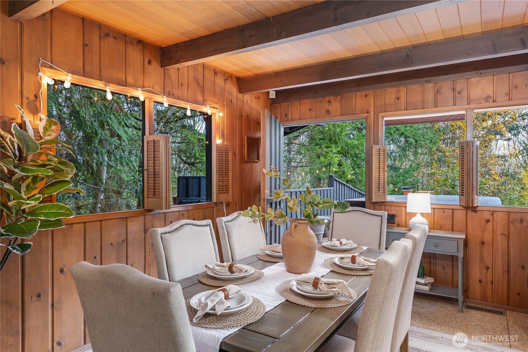 Bellevue, Washington, 98008, United States, 5 Bedrooms Bedrooms, ,2 BathroomsBathrooms,Residential,For Sale,2003304