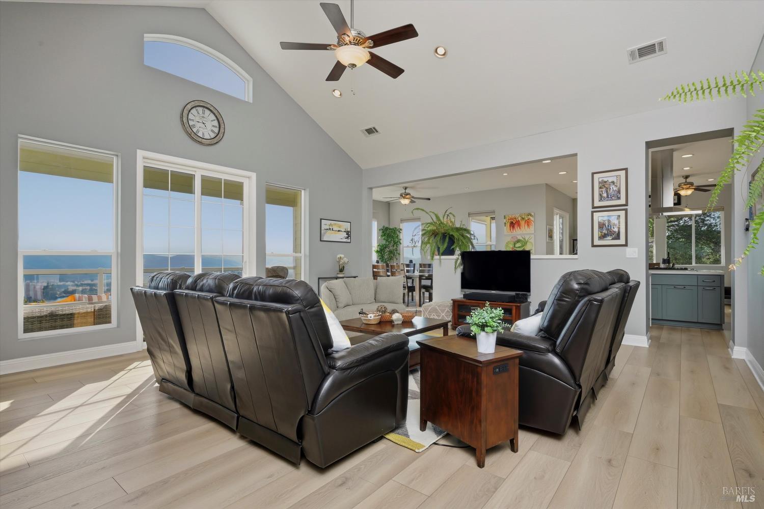 Hidden Valley Lake, California, 95467, United States, 3 Bedrooms Bedrooms, ,4 BathroomsBathrooms,Residential,For Sale,1976918