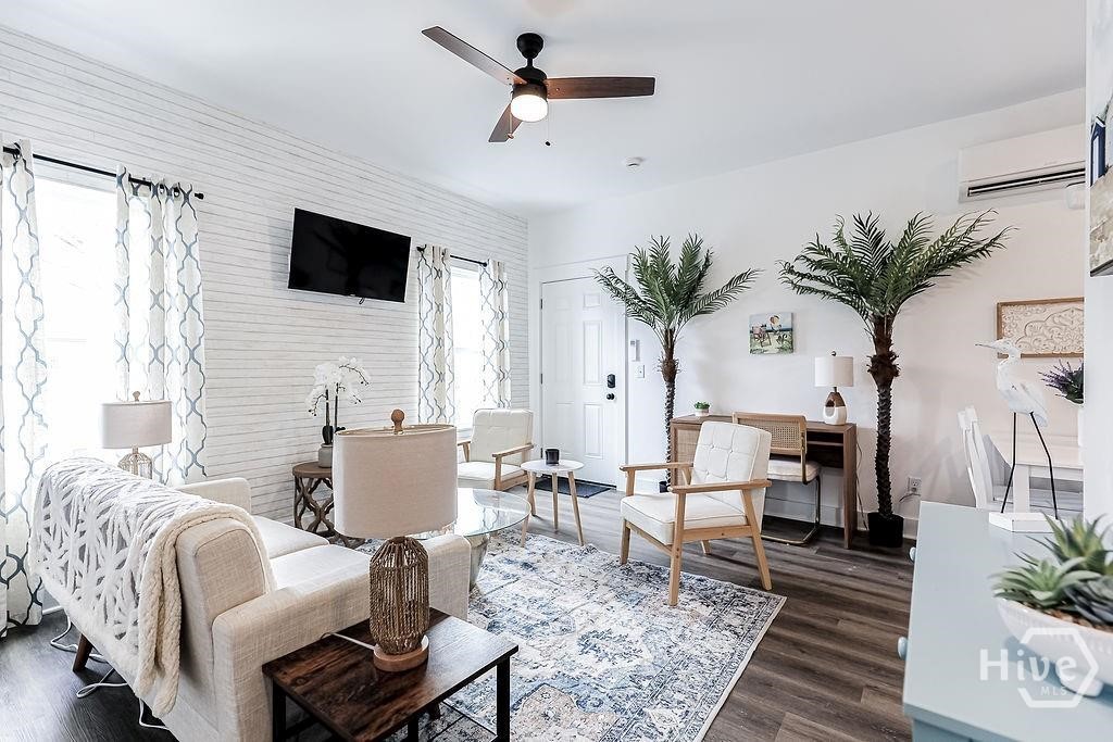 Savannah, Georgia, 31401, United States, ,Residential,For Sale,1942228