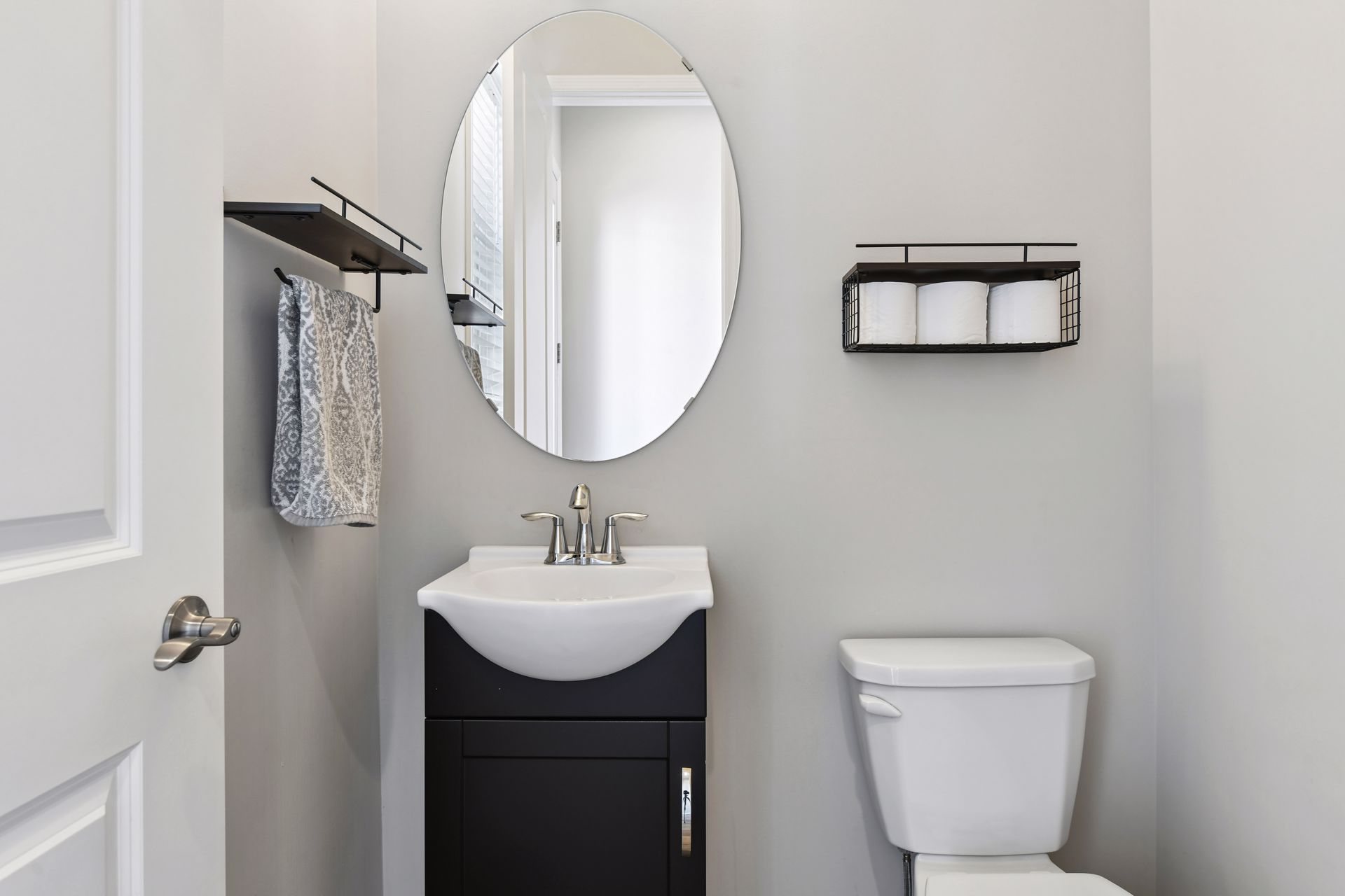  Refined Living in Prime Location - 物件實景