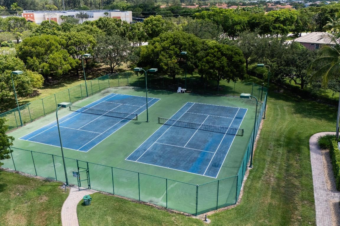 West Palm Beach, Florida, 33411, United States, 5 Bedrooms Bedrooms, ,3 BathroomsBathrooms,Residential,For Sale,1984216