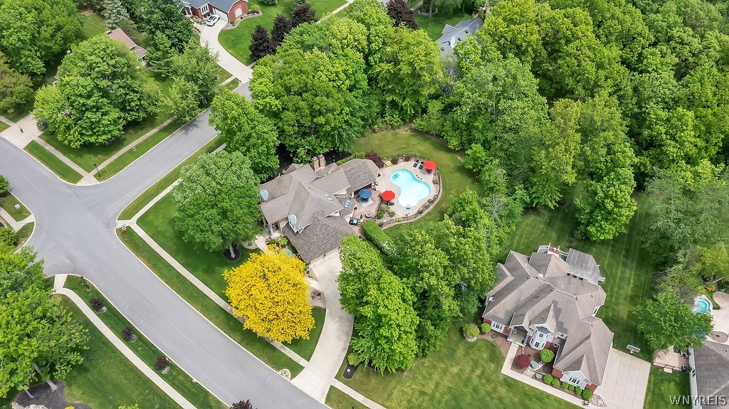 Grand Island, New York, 14072, United States, 4 Bedrooms Bedrooms, ,4 BathroomsBathrooms,Residential,For Sale,2048068