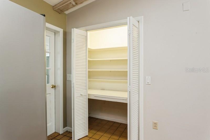 Dunedin, Florida, 34698, United States, 3 Bedrooms Bedrooms, ,2 BathroomsBathrooms,Residential,For Sale,1857306