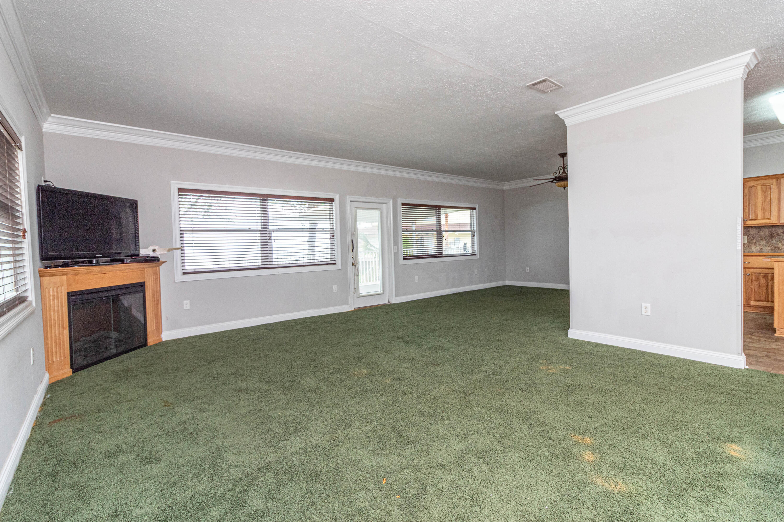 Pensacola, Florida, 32507, United States, 3 Bedrooms Bedrooms, ,2 BathroomsBathrooms,Residential,For Sale,1778047