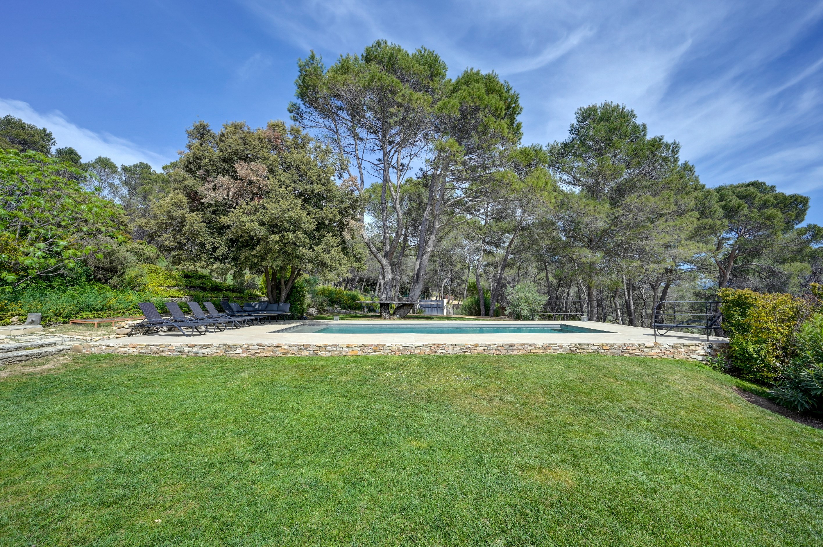  Exceptional Property – Venelles, - 物件實景