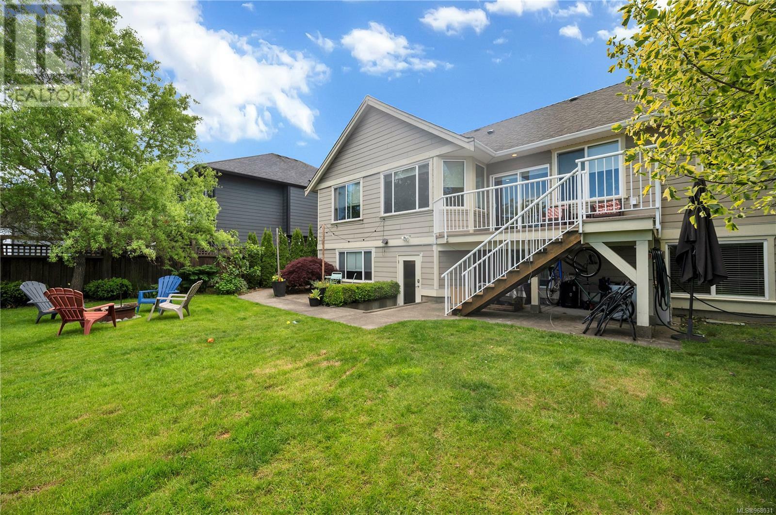 CAMPBELL RIVER, British Columbia, V9H 1V3, CA, 6 Bedrooms Bedrooms, ,4 BathroomsBathrooms,Residential,For Sale,1874294