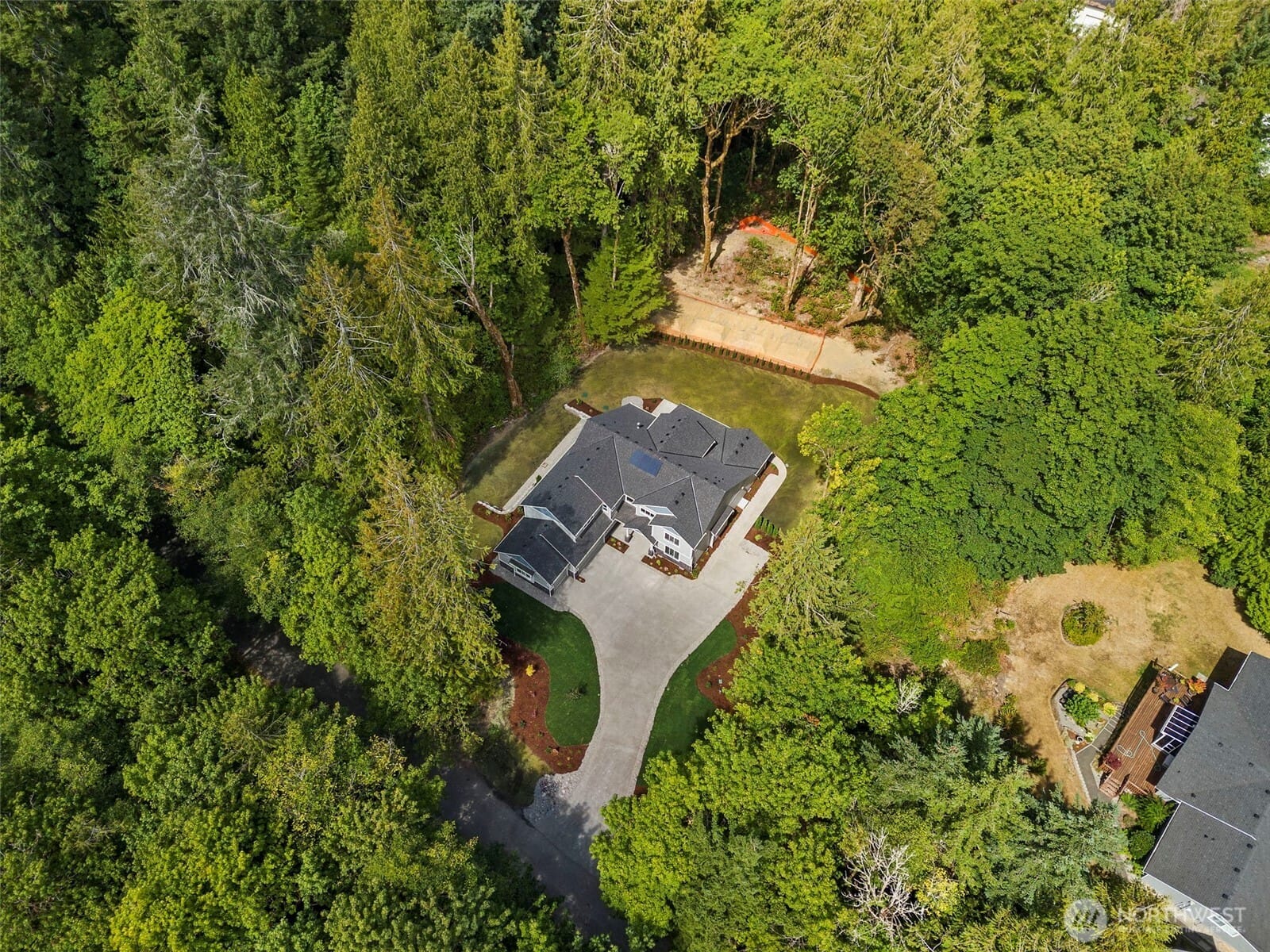 Olympia, Washington, 98502, United States, 4 Bedrooms Bedrooms, ,2 BathroomsBathrooms,Residential,For Sale,1848524