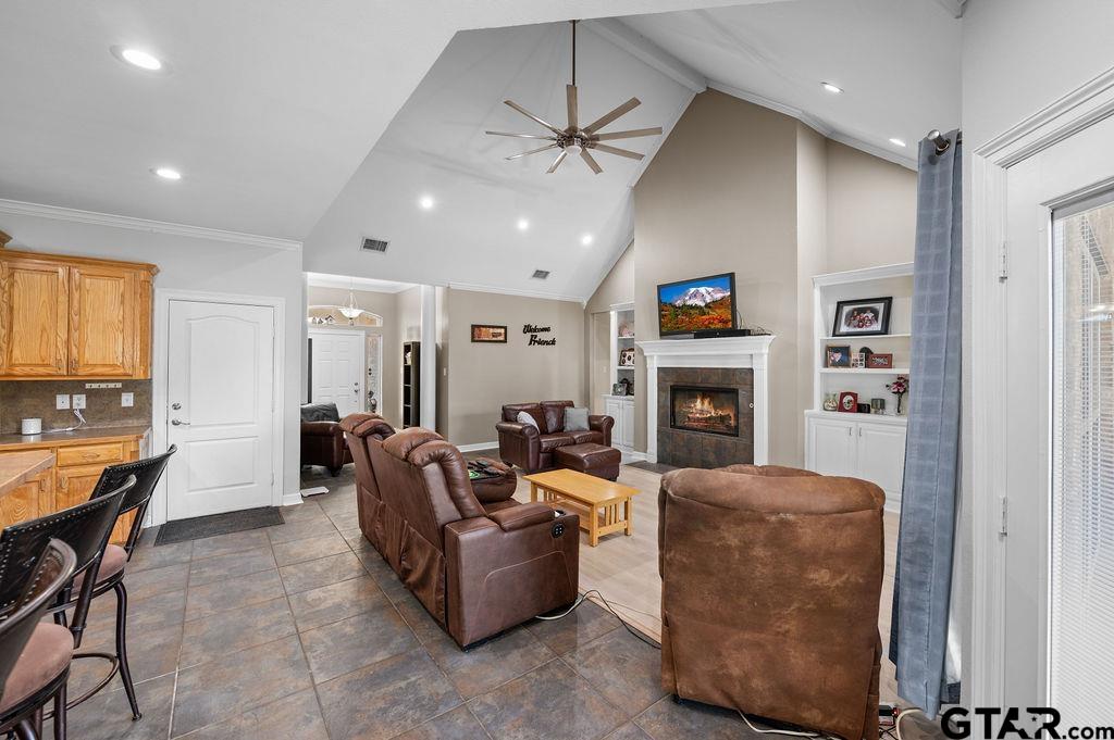 Winona, Texas, 75792, United States, 3 Bedrooms Bedrooms, ,2 BathroomsBathrooms,Residential,For Sale,1777400