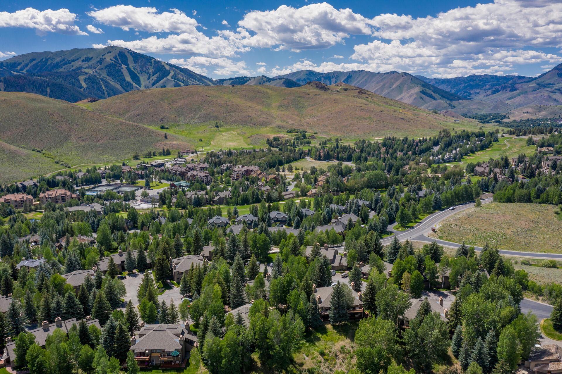 Sun Valley, Idaho, 83353, United States, 2 Bedrooms Bedrooms, ,2 BathroomsBathrooms,Residential,For Sale,1906525