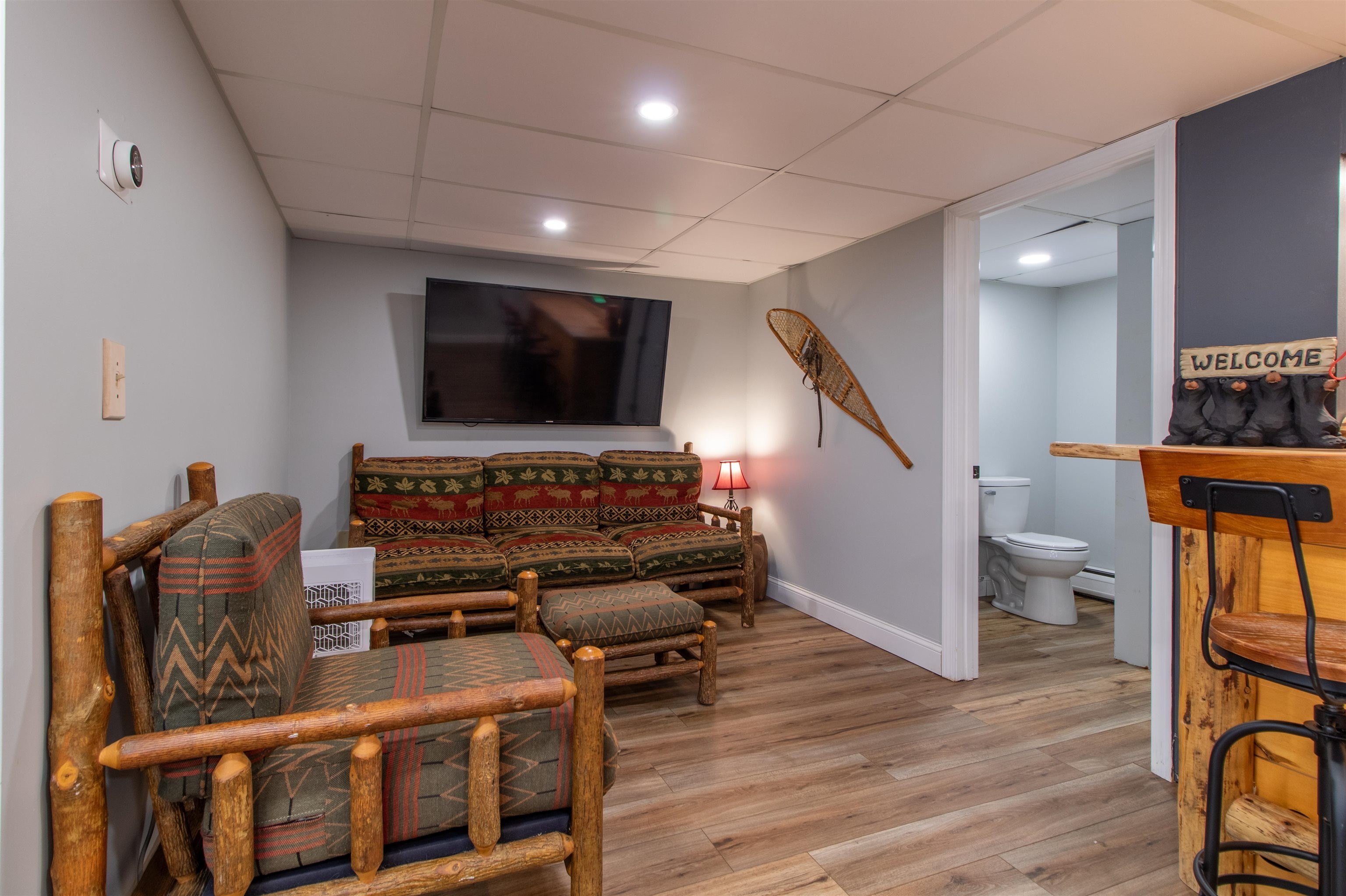 Lyndon, Vermont, 05851, United States, 3 Bedrooms Bedrooms, ,1 BathroomBathrooms,Residential,For Sale,2038381
