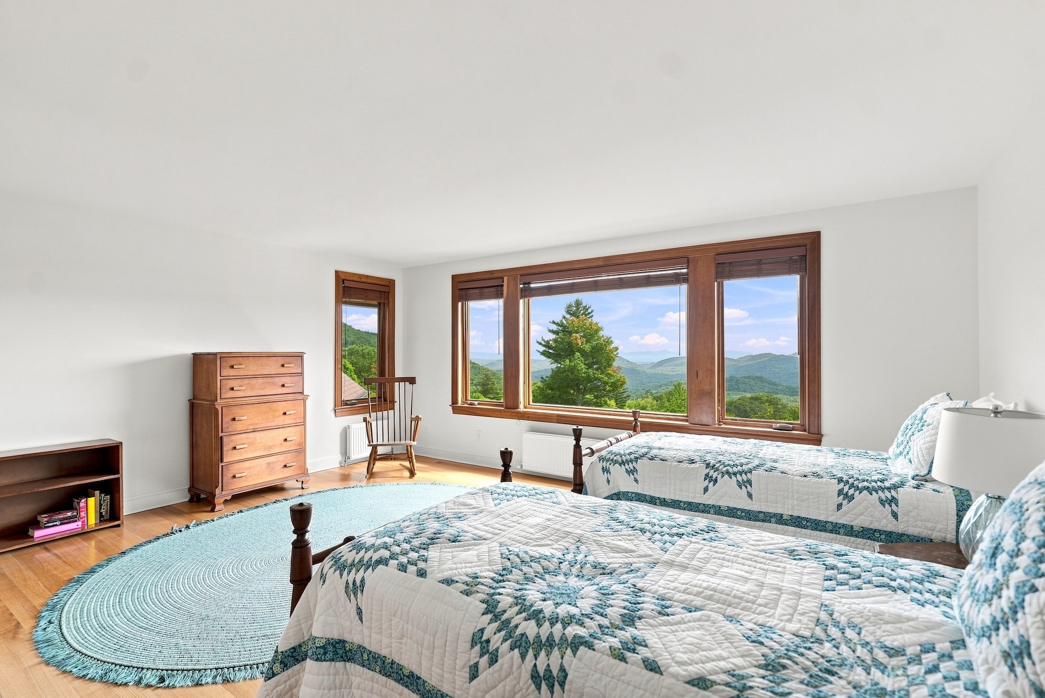  328 Hurricane Mountain Lane, Elizabethtown, NY, 12932 - 物件實景