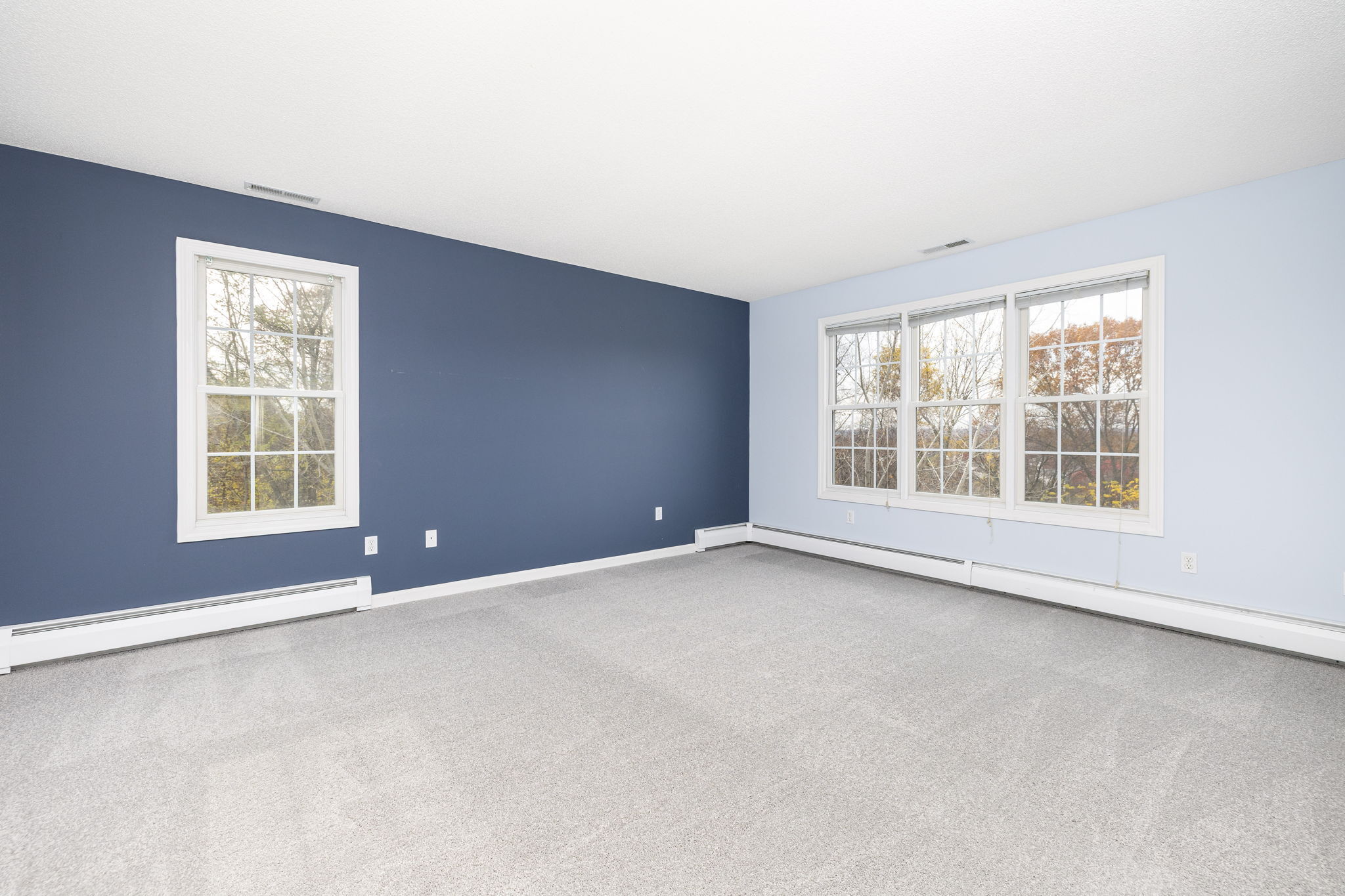 Rocky Hill, Connecticut, 06067, United States, 4 Bedrooms Bedrooms, ,3 BathroomsBathrooms,Residential,For Sale,1991962