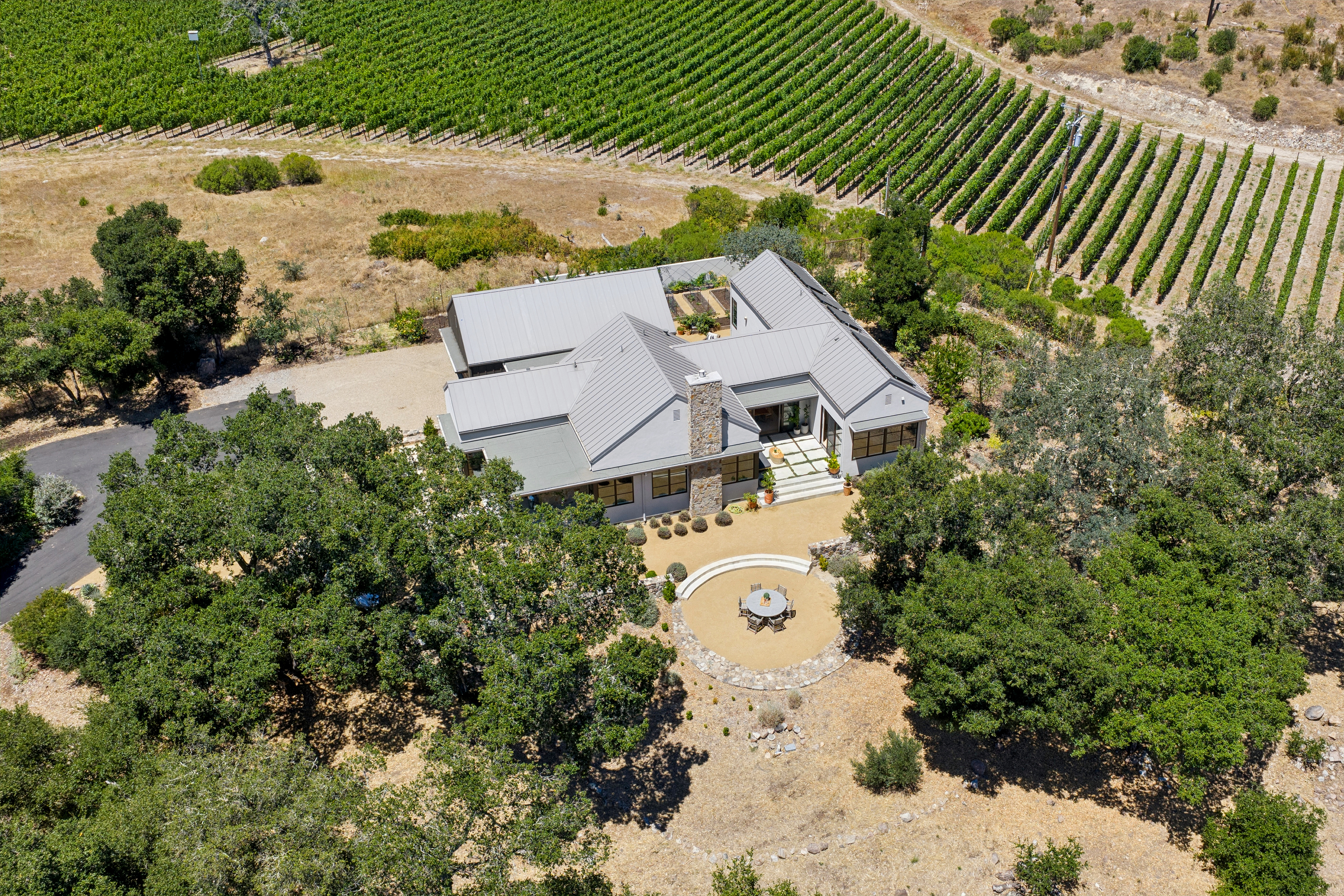  Refined Wine Country Estate - 物件實景