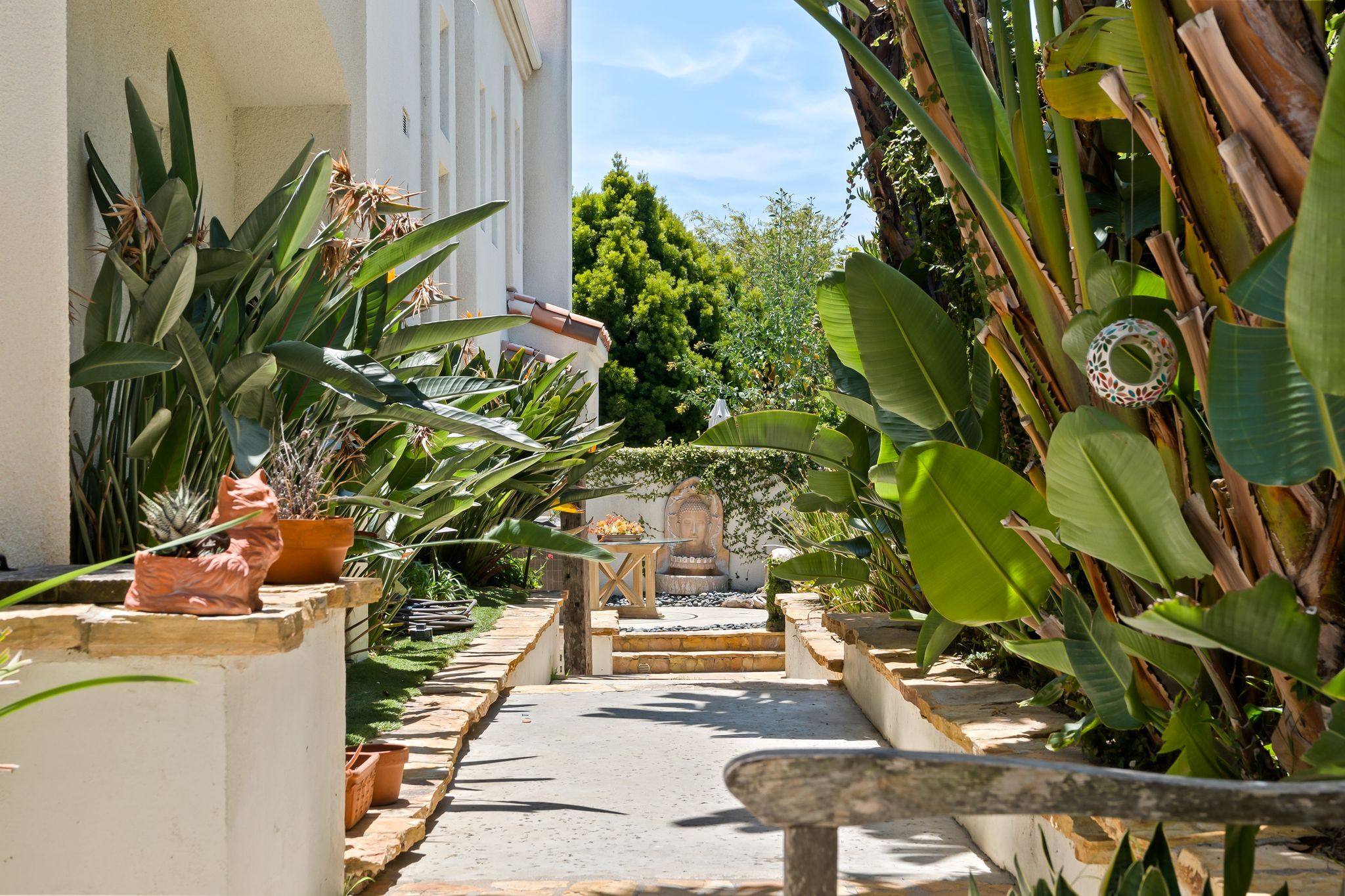  6435   Zumirez Drive, 21 - 物件實景