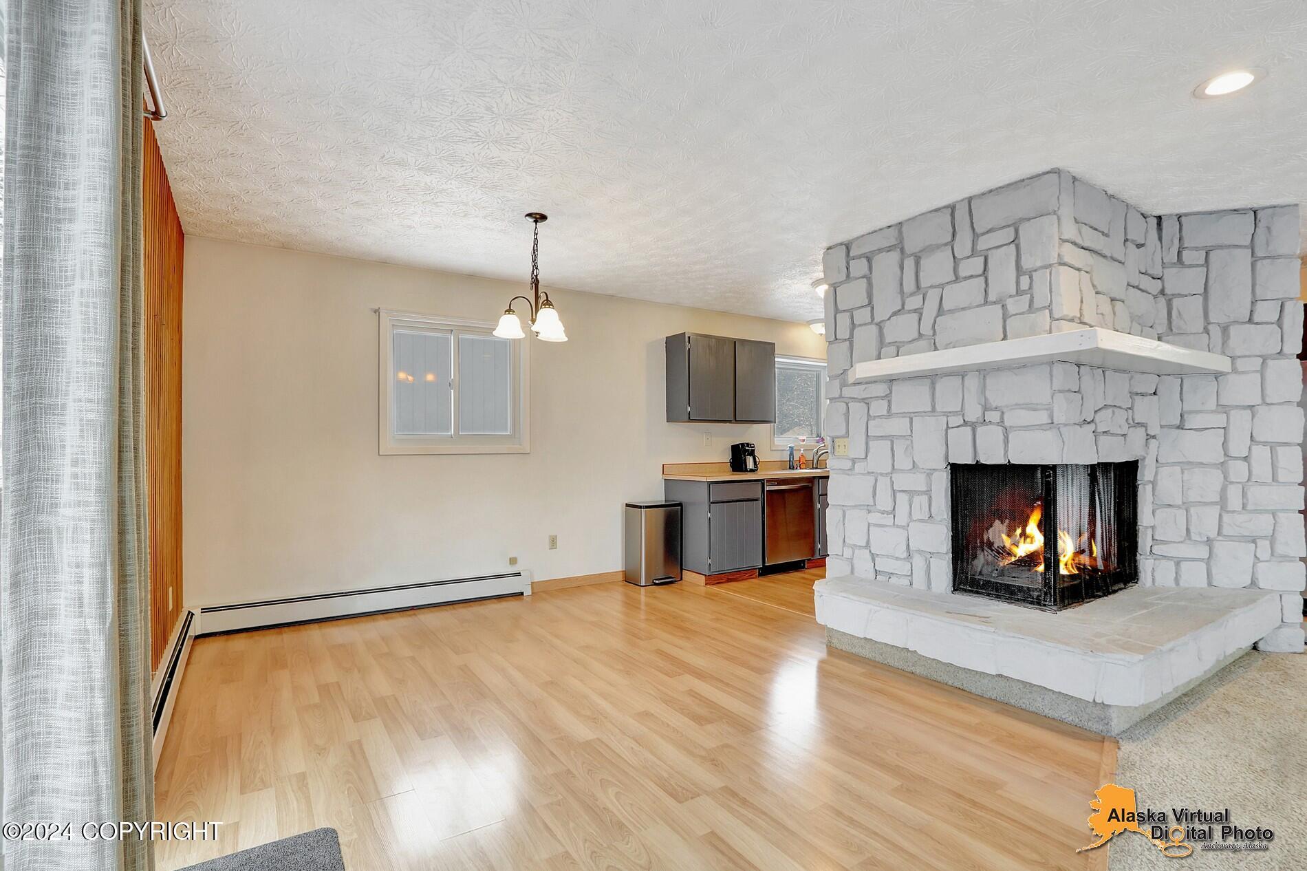 Eagle River, Alaska, 99577, United States, 4 Bedrooms Bedrooms, ,2 BathroomsBathrooms,Residential,For Sale,1938352