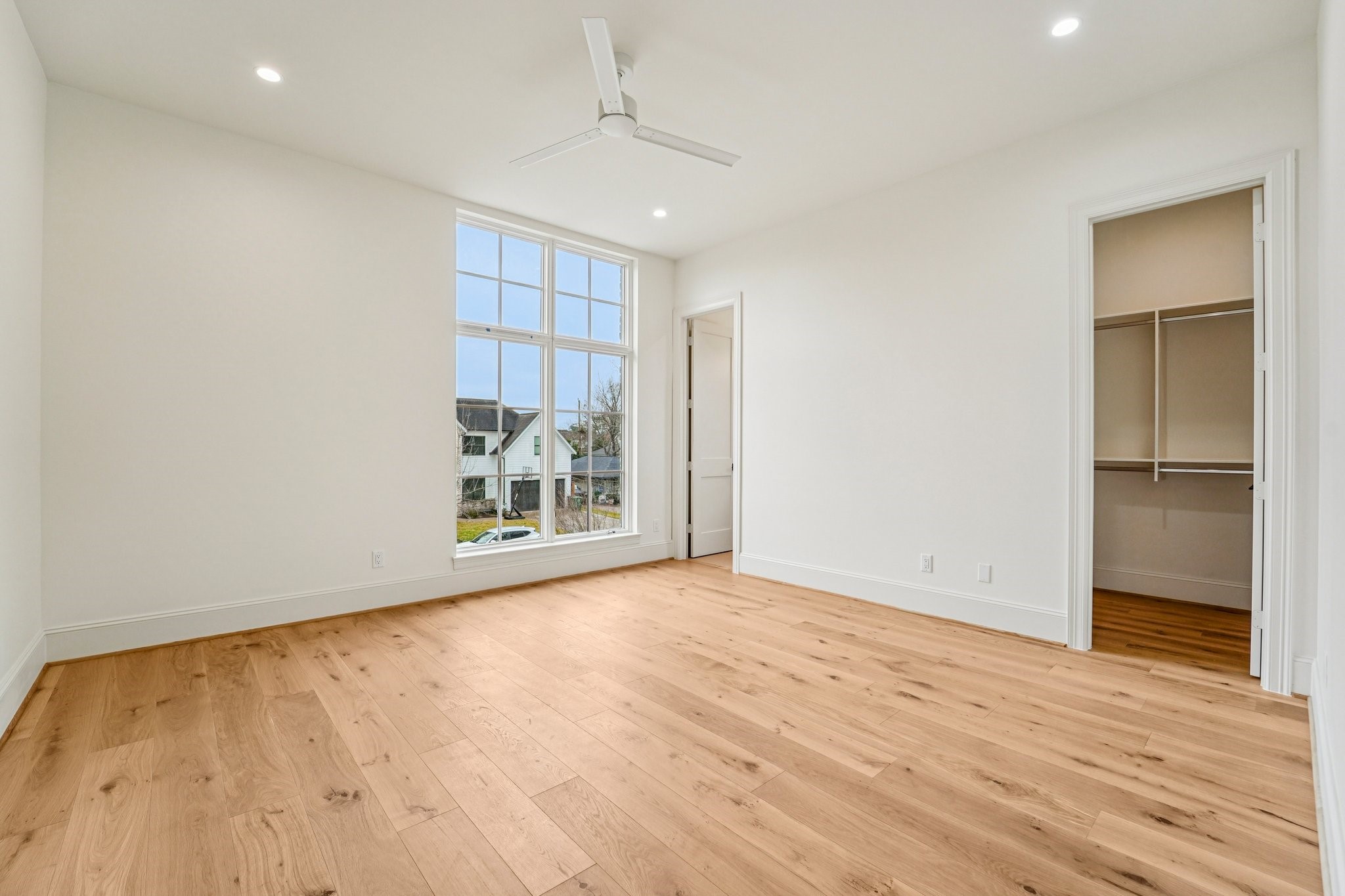  1306 Curtin Street - 物件實景