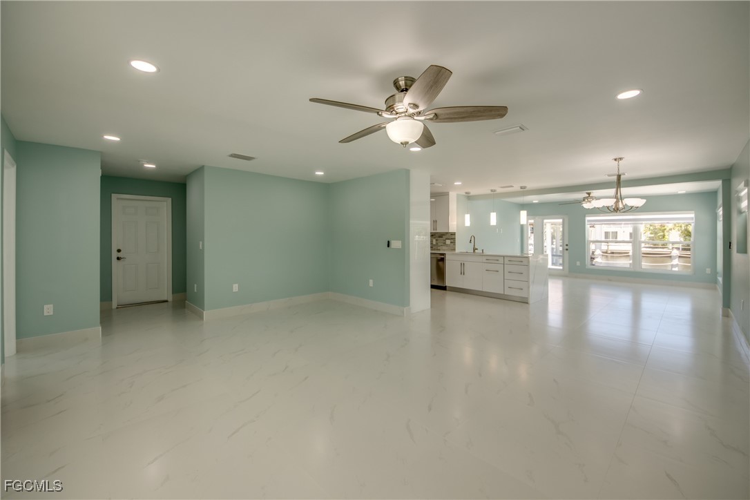 Fort Myers Beach, Florida, 33931, United States, 3 Bedrooms Bedrooms, ,2 BathroomsBathrooms,Residential,For Sale,1975838