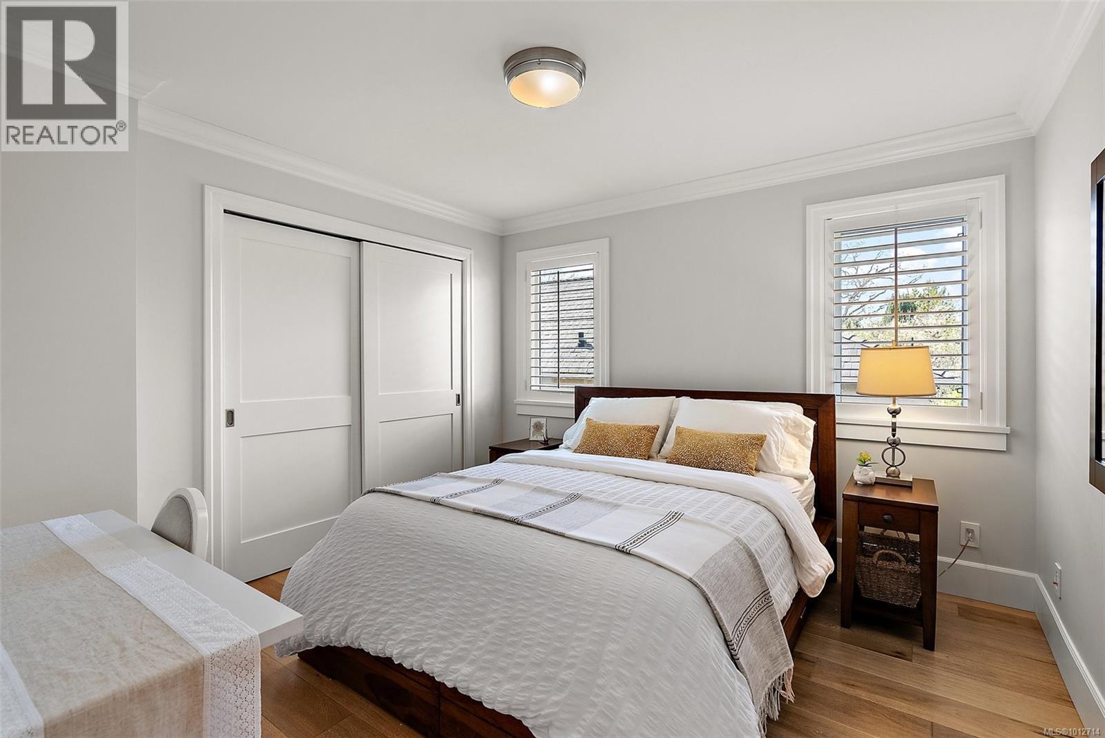 OAK BAY, British Columbia, V8S 2W2, CA, 3 Bedrooms Bedrooms, ,3 BathroomsBathrooms,Residential,For Sale,1949531
