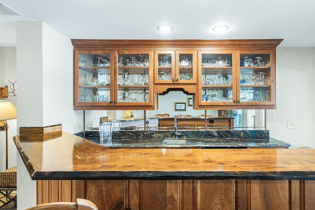 Hiawassee, Georgia, 30546, United States, 3 Bedrooms Bedrooms, ,4 BathroomsBathrooms,Residential,For Sale,1978454