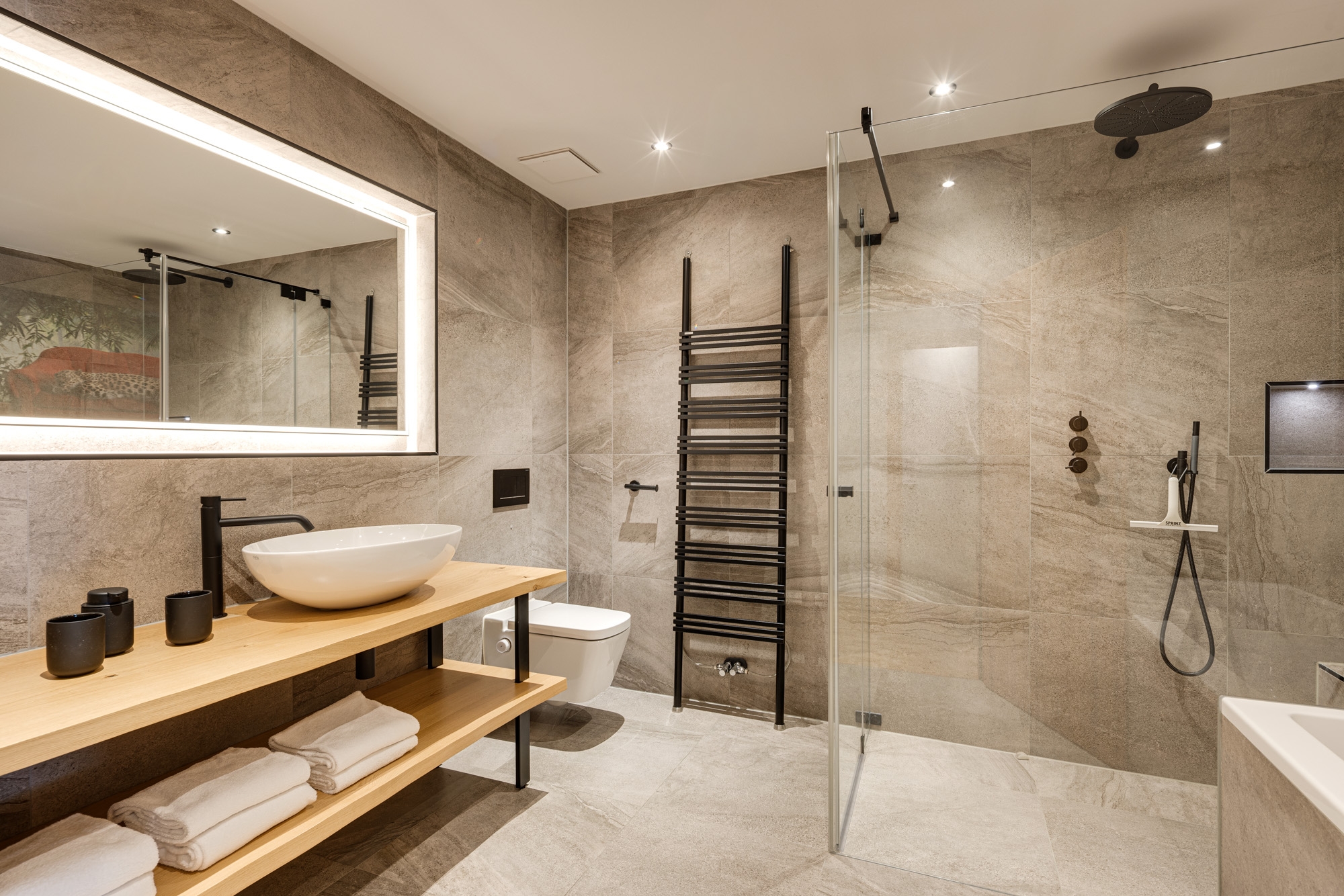  Luxurious maisonette apartment with mountain views - 物件實景