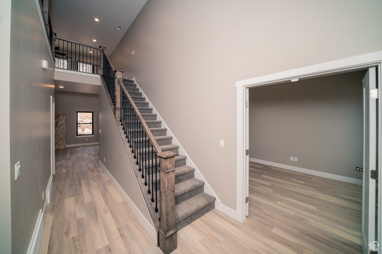 Hyrum, Utah, 84319, United States, 4 Bedrooms Bedrooms, ,3 BathroomsBathrooms,Residential,For Sale,1975727