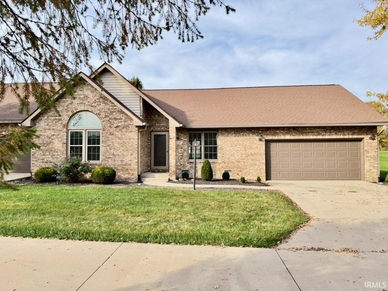 Talamore Ave, Yorktown, IN 47396