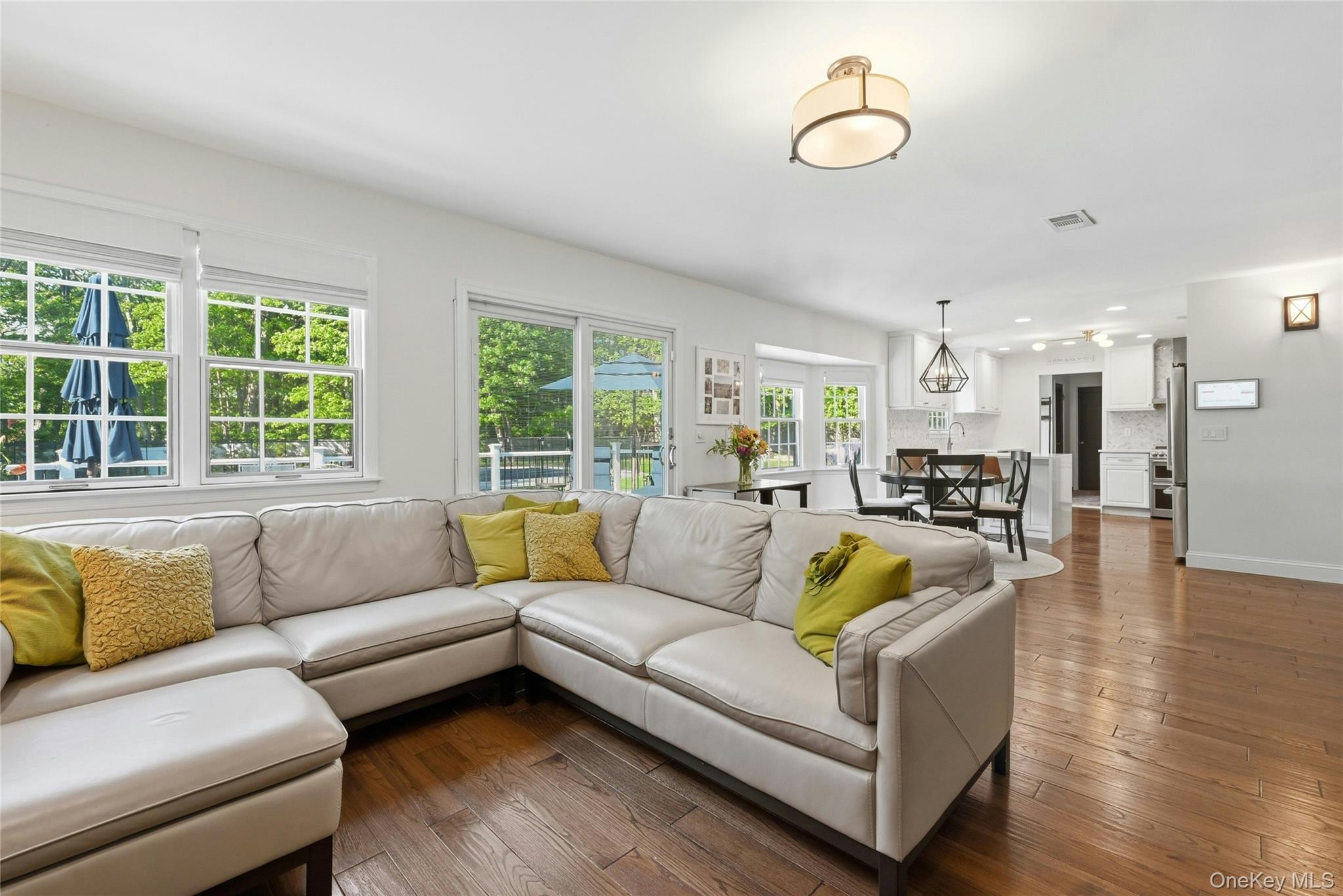  19 Quaker Hill Road, Stony Brook, NY, 11790 - 物件實景
