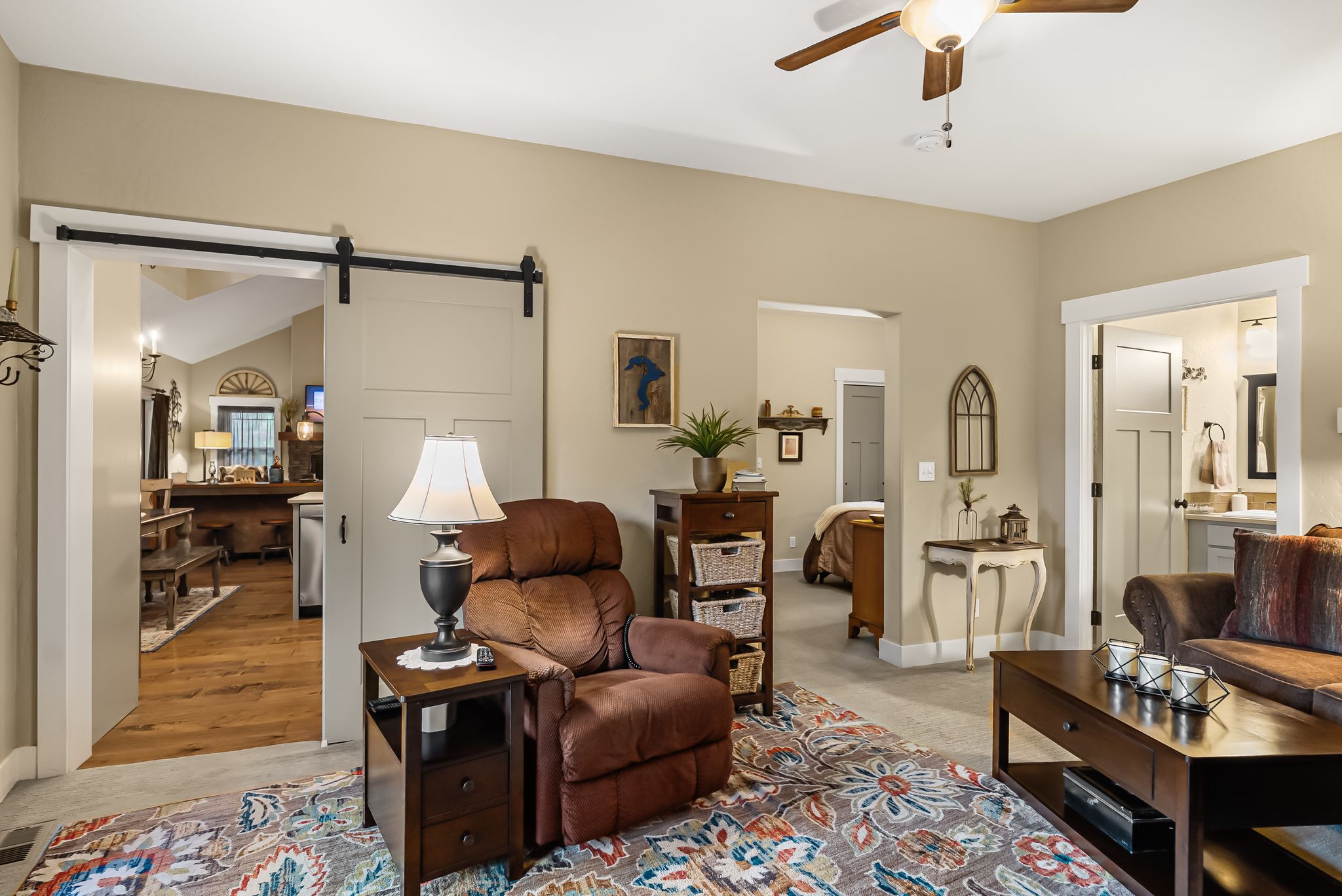 Sandpoint, Idaho, 83864, United States, 2 Bedrooms Bedrooms, ,3 BathroomsBathrooms,Residential,For Sale,1991135