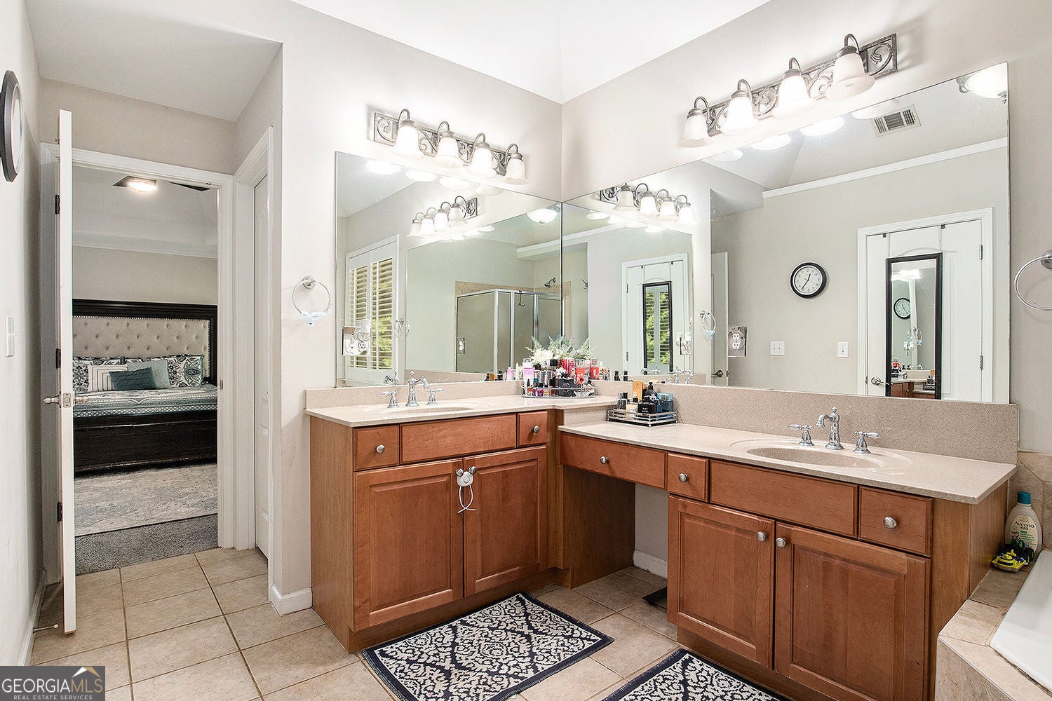 Buford, Georgia, 30518, United States, 7 Bedrooms Bedrooms, ,4 BathroomsBathrooms,Residential,For Sale,1964442