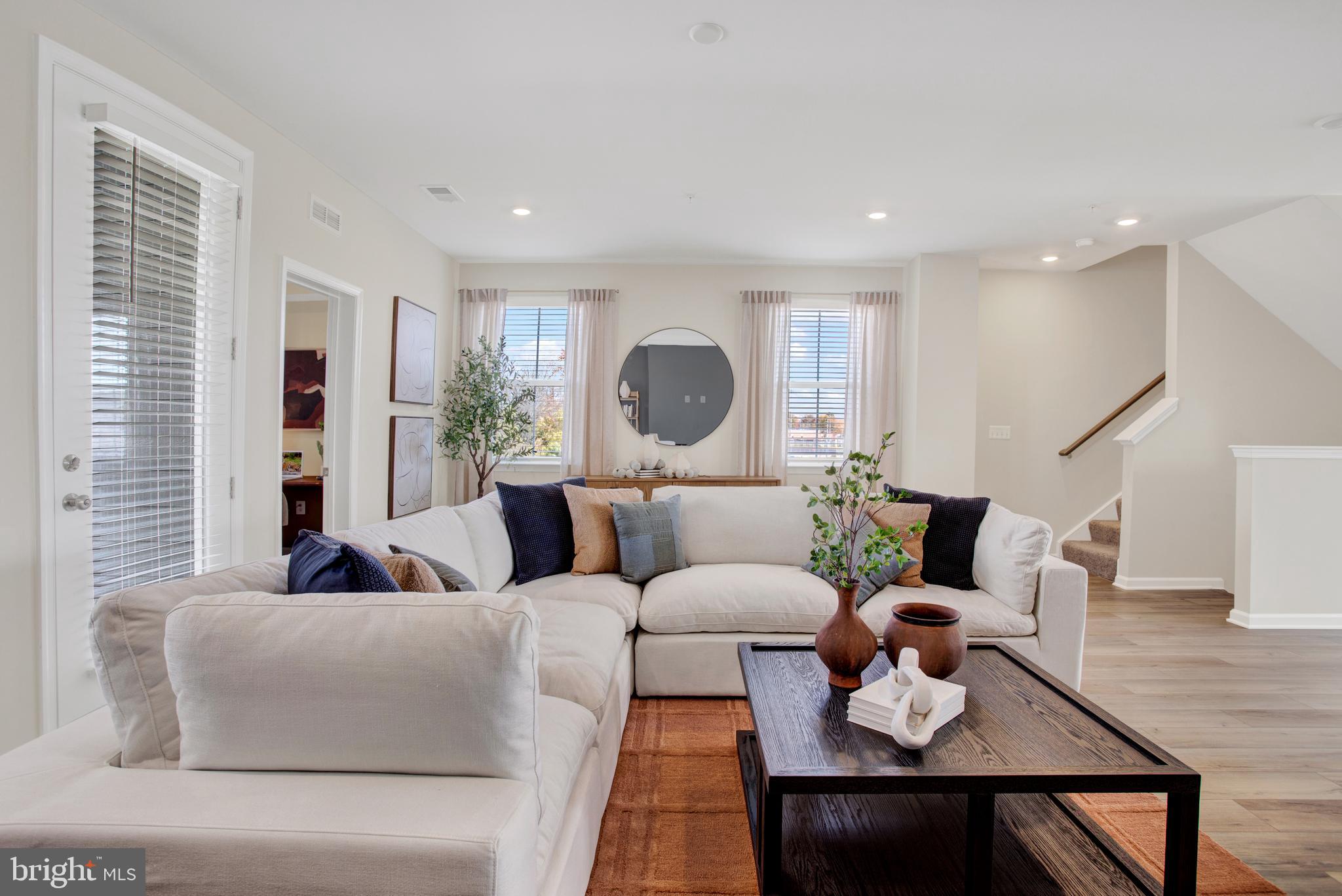 Manassas, Virginia, 20110, United States, 3 Bedrooms Bedrooms, ,3 BathroomsBathrooms,Residential,For Sale,1978984