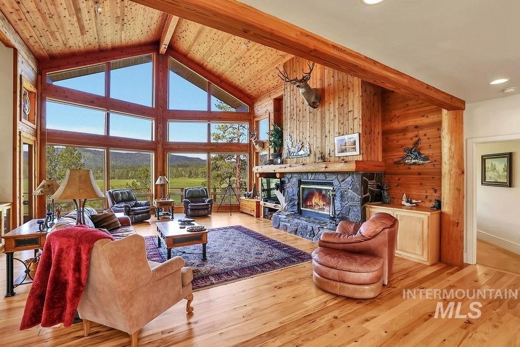 New Meadows, Idaho, 83654, United States, 3 Bedrooms Bedrooms, ,3 BathroomsBathrooms,Residential,For Sale,1976382