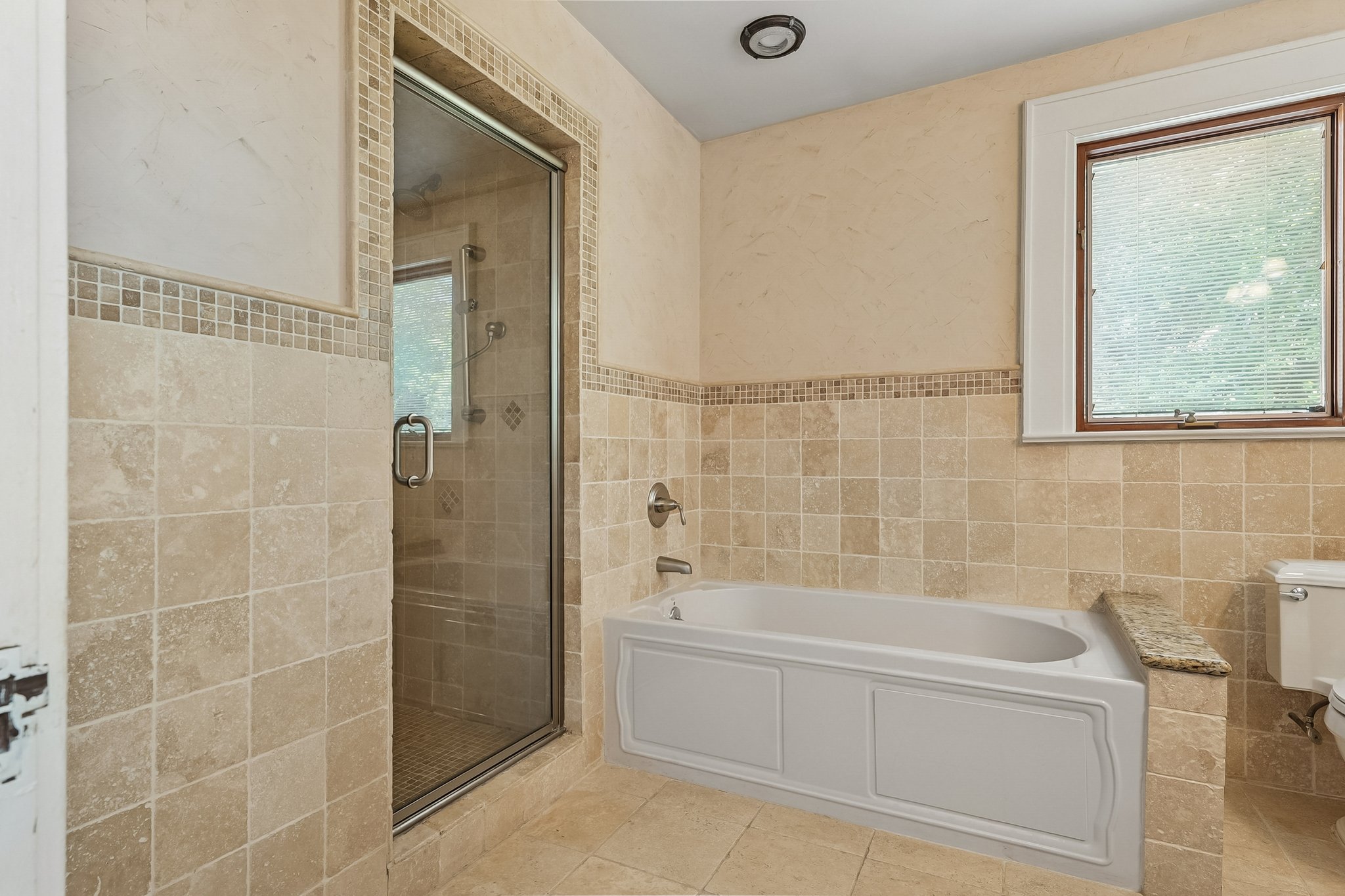  26 Ferncliff Road, Bloomfield, NJ 07003 - 物件實景