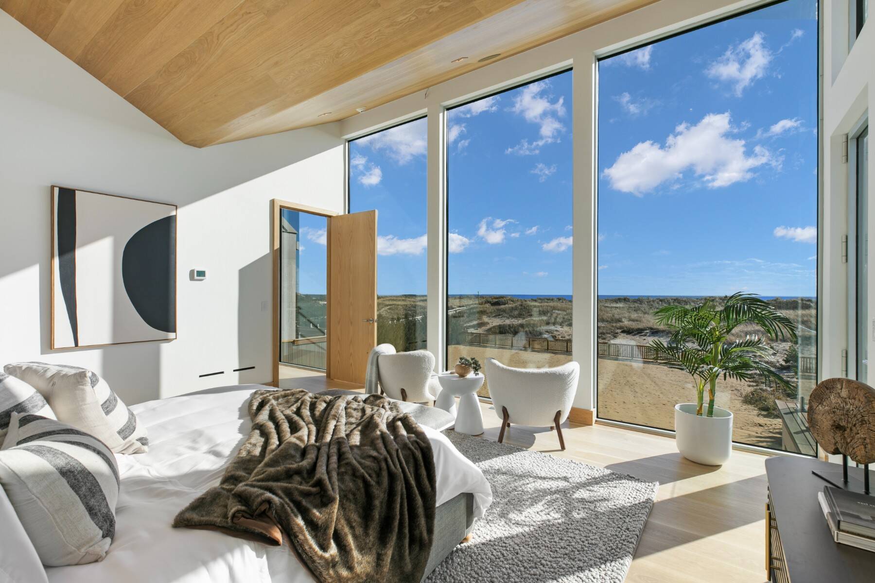 BRAND NEW MODERN OCEANFRONT w/ POOL on 2.6 ACRES IN AMAGANSETT - 物件實景