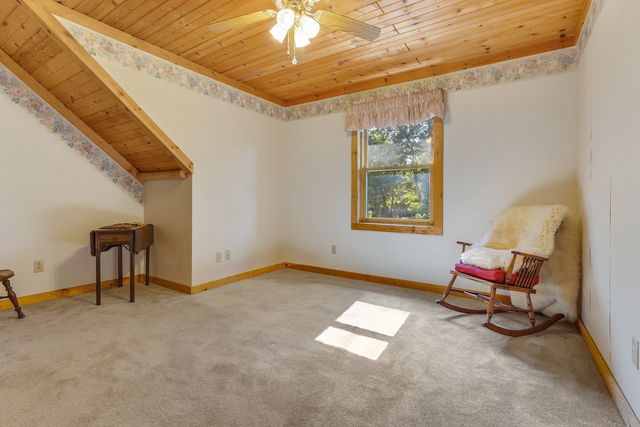 McHenry, Illinois, 60051, United States, 5 Bedrooms Bedrooms, ,3 BathroomsBathrooms,Residential,For Sale,1975629