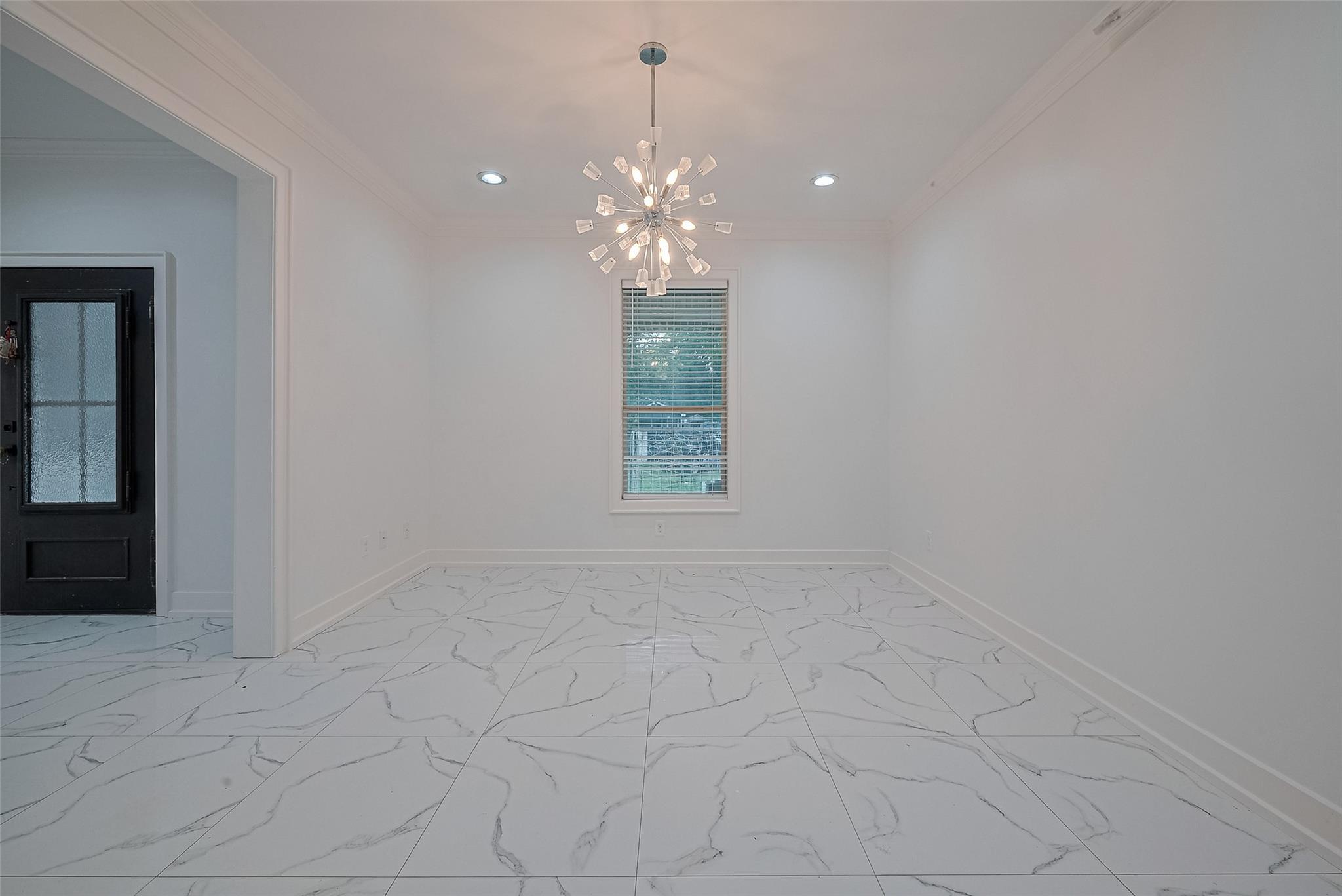 Houston, Texas, 77088, United States, 5 Bedrooms Bedrooms, ,5 BathroomsBathrooms,Residential,For Sale,1974998