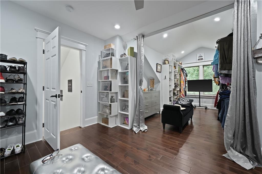 Scottdale, Georgia, 30079, United States, 4 Bedrooms Bedrooms, ,4 BathroomsBathrooms,Residential,For Sale,1911457