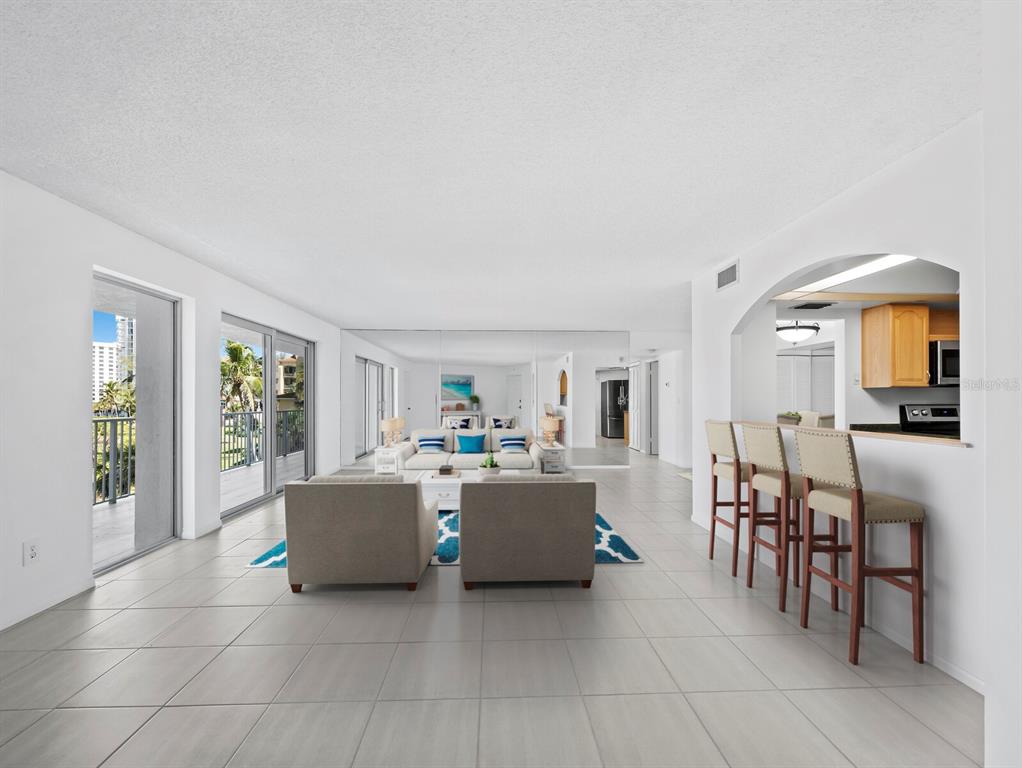 Longboat Key, Florida, 34228, United States, 2 Bedrooms Bedrooms, ,2 BathroomsBathrooms,Residential,For Sale,1804008
